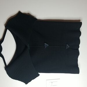 Balemie Cowlneck Sleeveless with triangle buttons